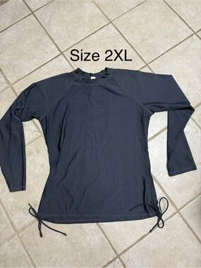Charcoal Gray Long Sleeve Swim Rash Guard Top